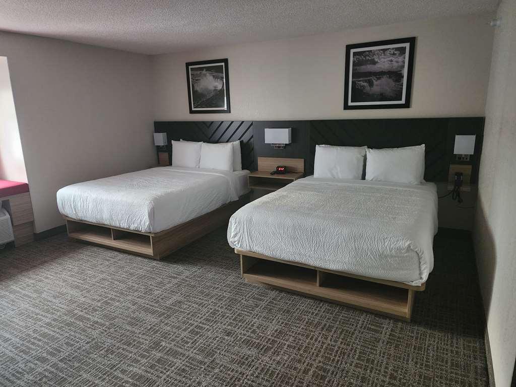 Best Western Buffalo Inn & Suites Номер фото