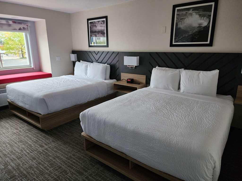 Best Western Buffalo Inn & Suites Номер фото