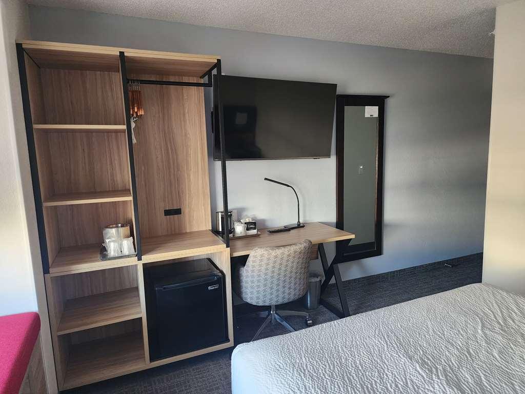 Best Western Buffalo Inn & Suites Номер фото