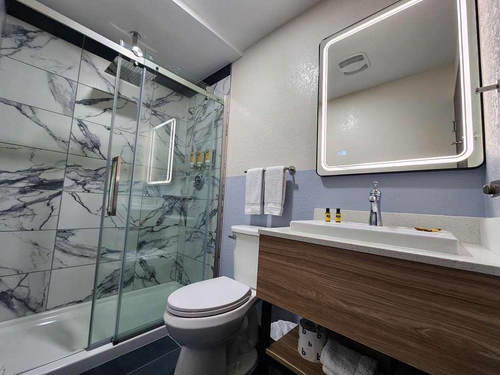 Best Western Buffalo Inn & Suites Номер фото