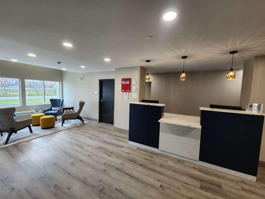 Best Western Buffalo Inn & Suites Интерьер фото