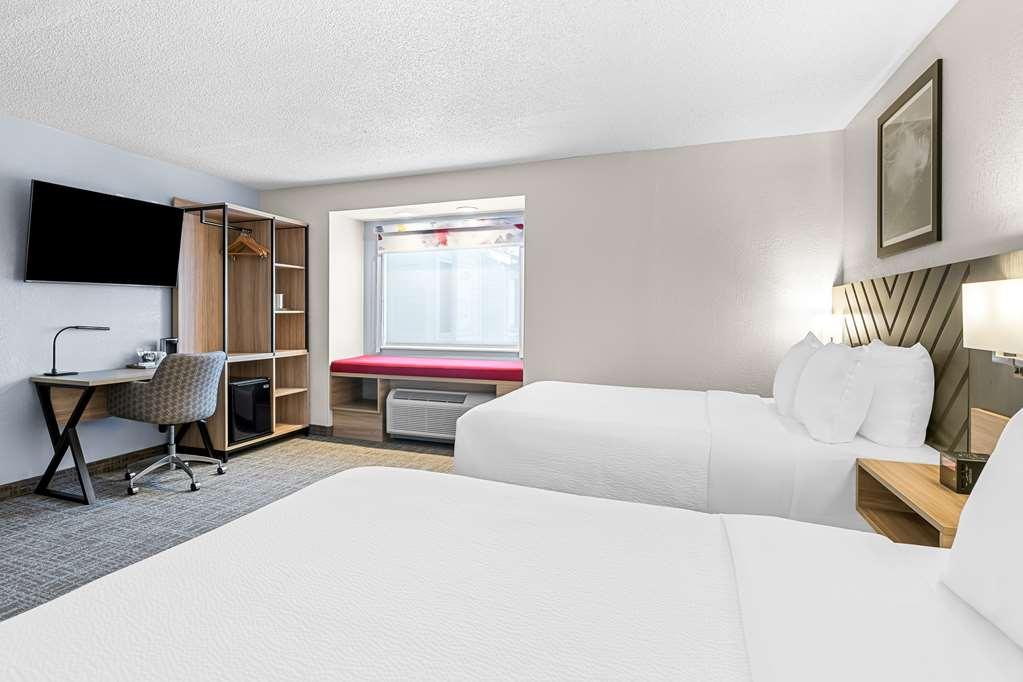 Best Western Buffalo Inn & Suites Номер фото