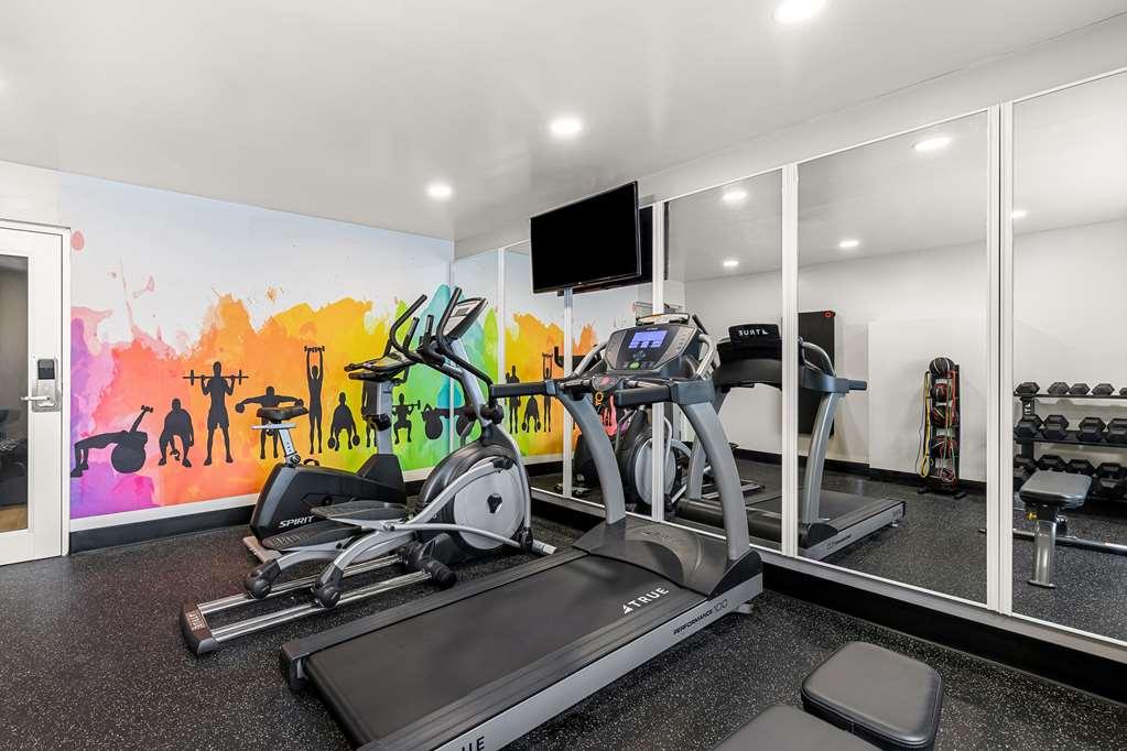 Best Western Buffalo Inn & Suites Удобства фото