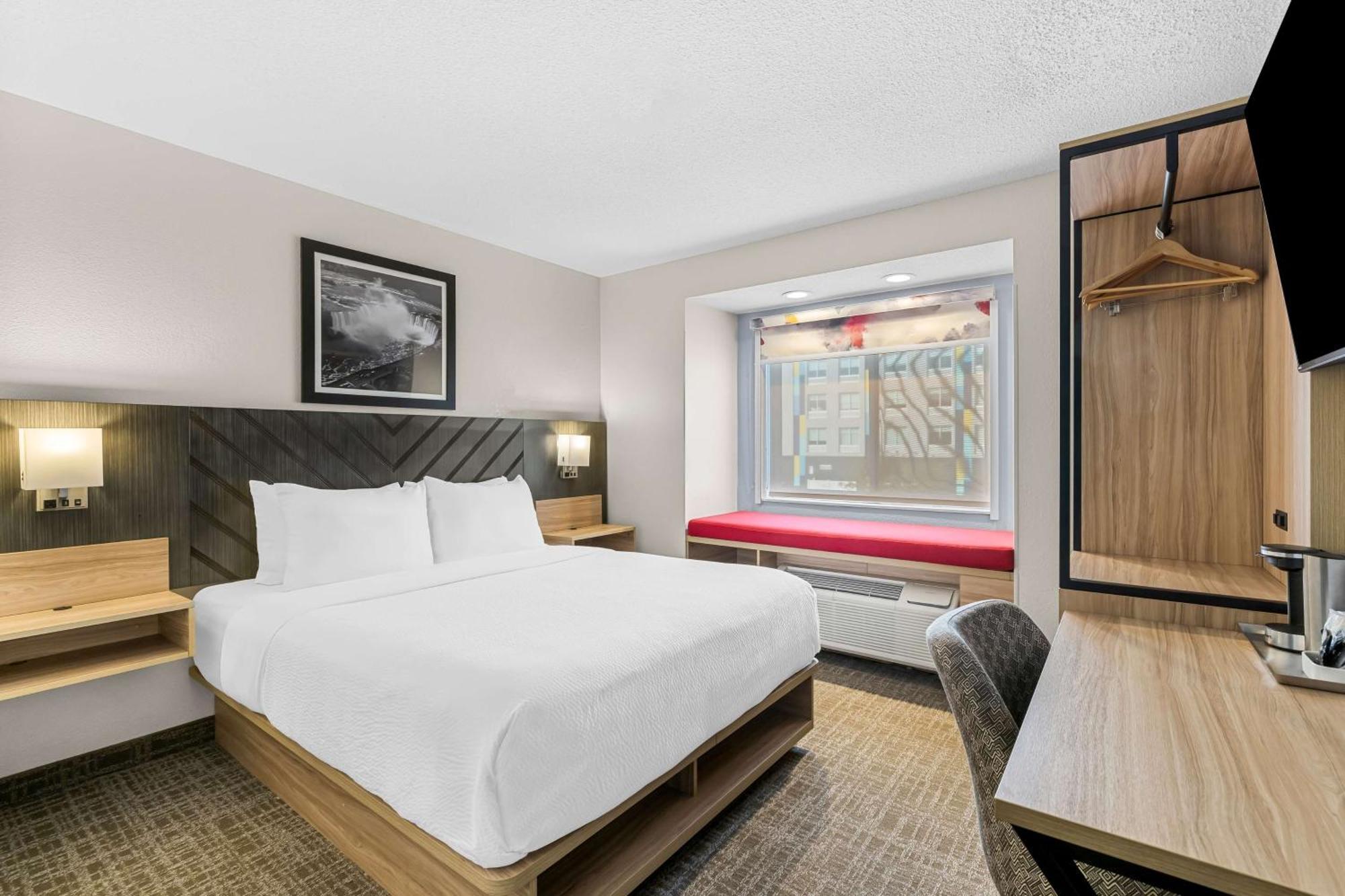 Best Western Buffalo Inn & Suites Экстерьер фото