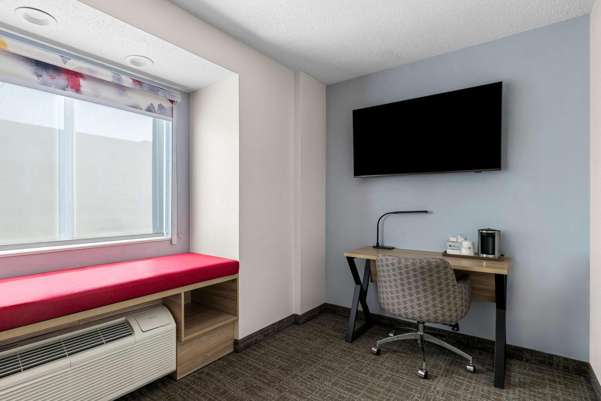 Best Western Buffalo Inn & Suites Экстерьер фото